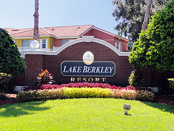 Lake Berkley Resort Sign