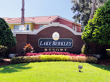Lake Berkley Resort Sign